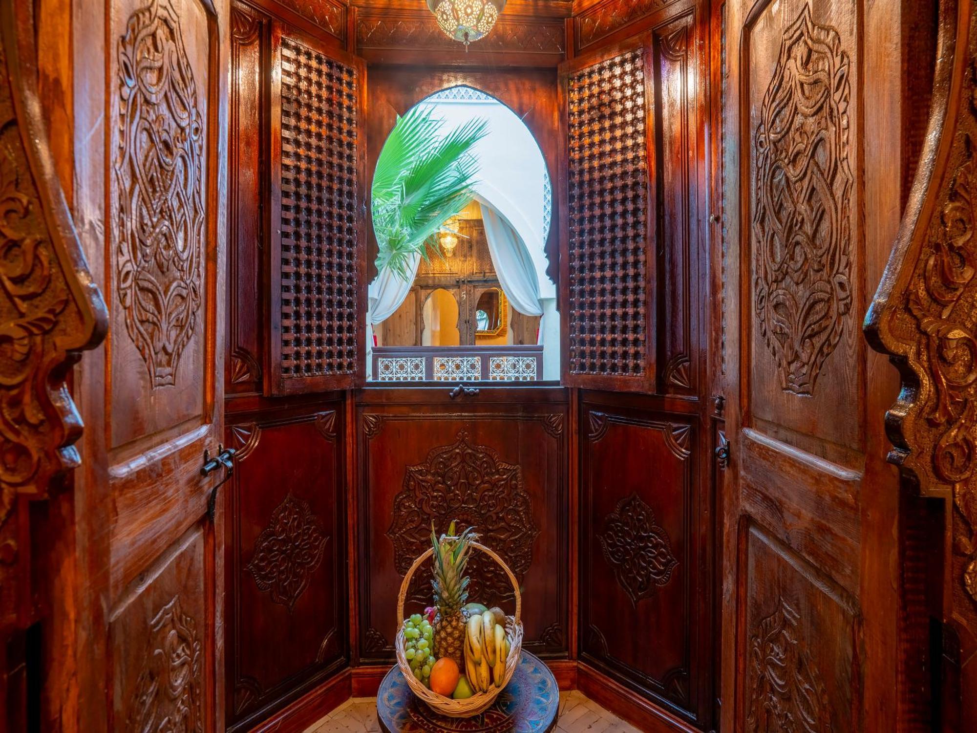 Riad Yalla Habibi Marrakesh Exteriör bild